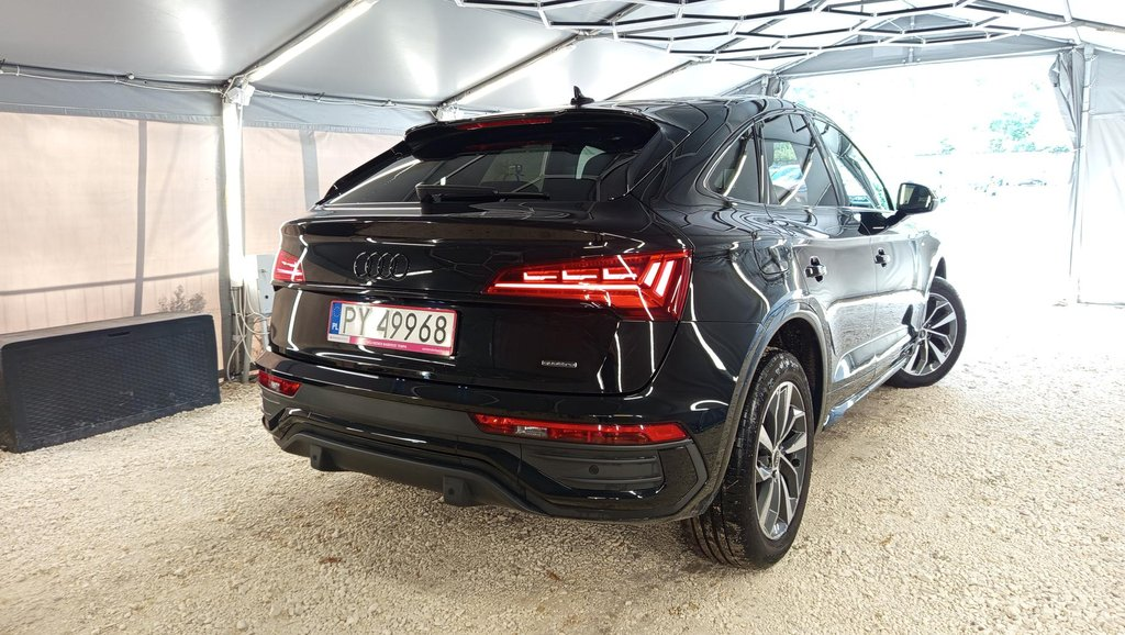 Audi_Q5 Sportback_18002_59633.webp